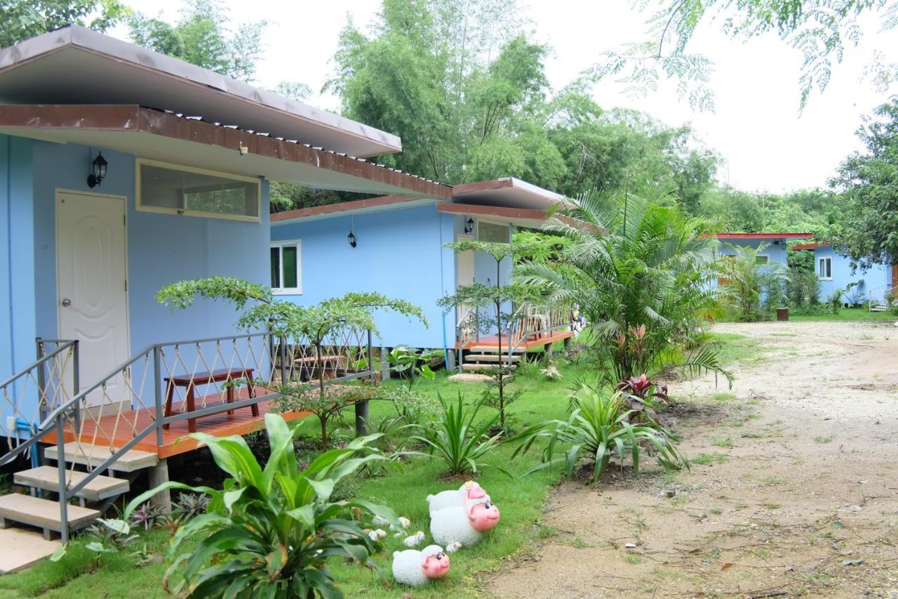 Tararin Hindad Hot Spring Resort Thong Pha Phum Exterior photo